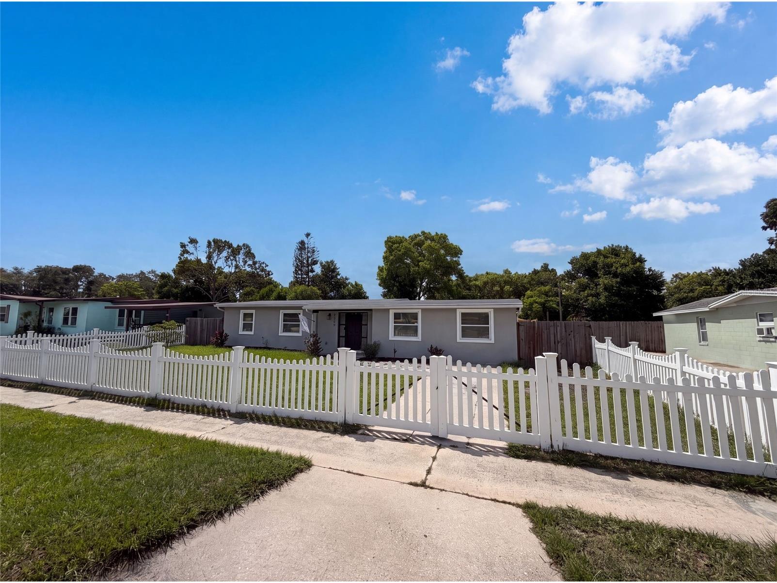 2242 E Dana Drive Deltona FL 32738 O6426840 image16