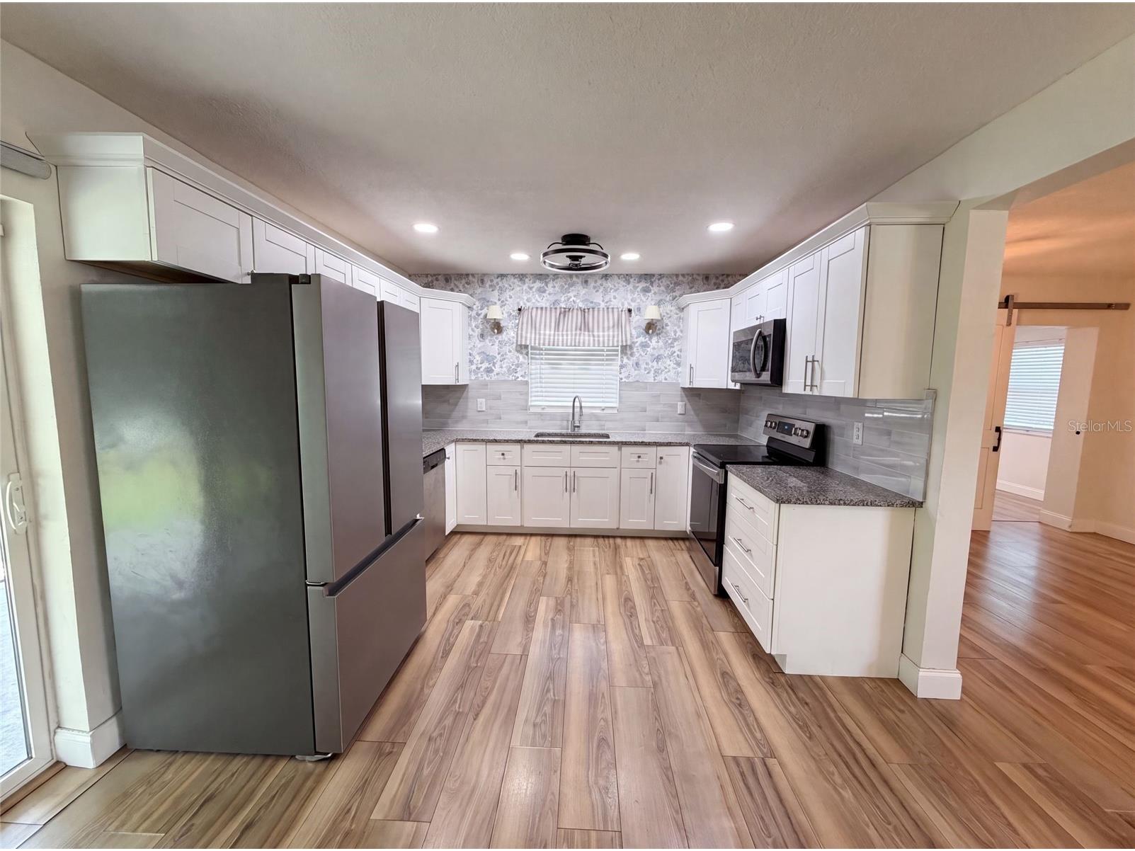 2242 E Dana Drive Deltona FL 32738 O6426840 image2
