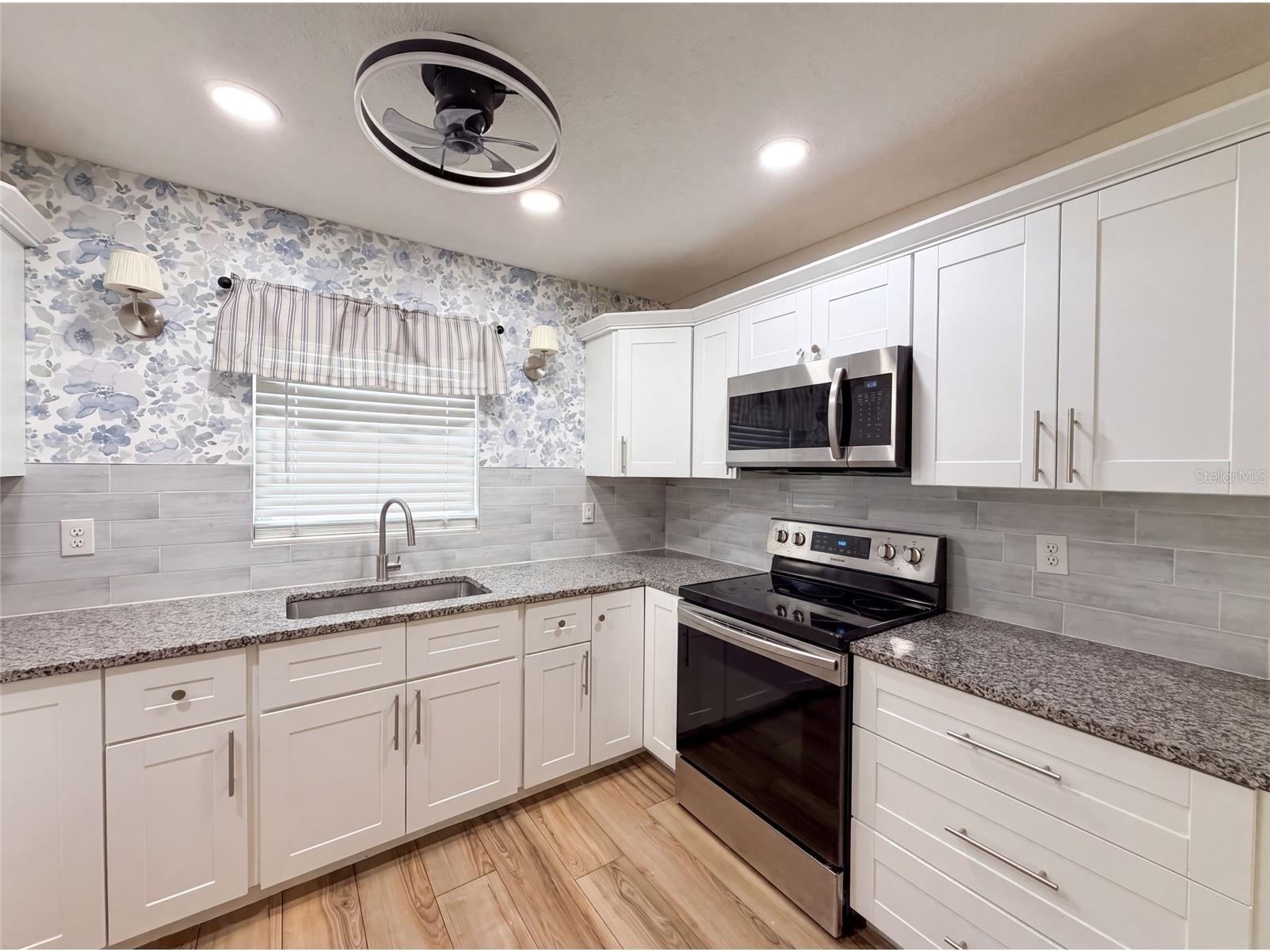 2242 E Dana Drive Deltona FL 32738 O6426840 image9