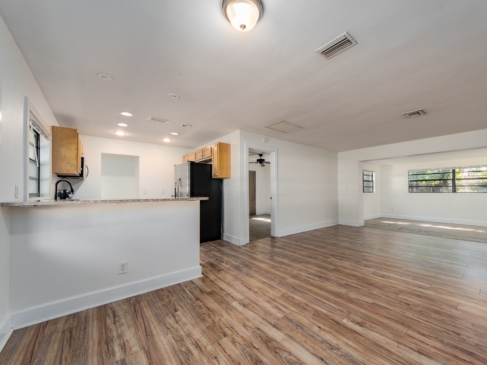 2242 Indian Avenue S Belleair Bluffs FL 33770 TB8471192 image3
