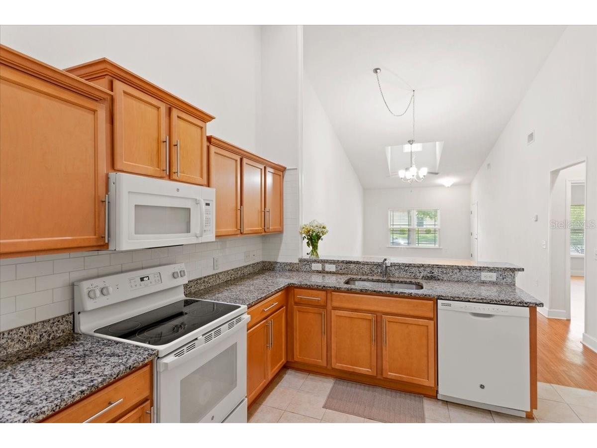 2242 NW 51st Avenue Gainesville FL 32605 GC541585 image4