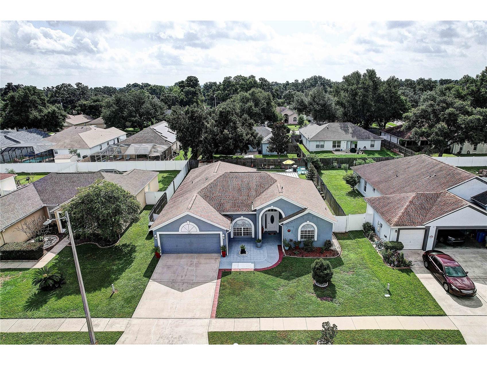 2242 Towering Oaks Circle Seffner FL 33584 TB8531581 image3