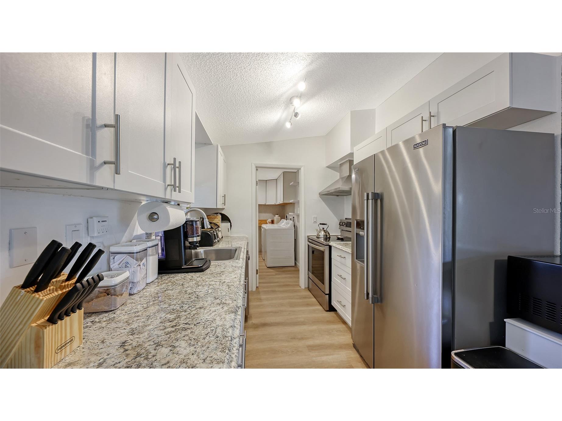 2243 Lockwood Meadows Drive Sarasota FL 34234 A4690489 image10