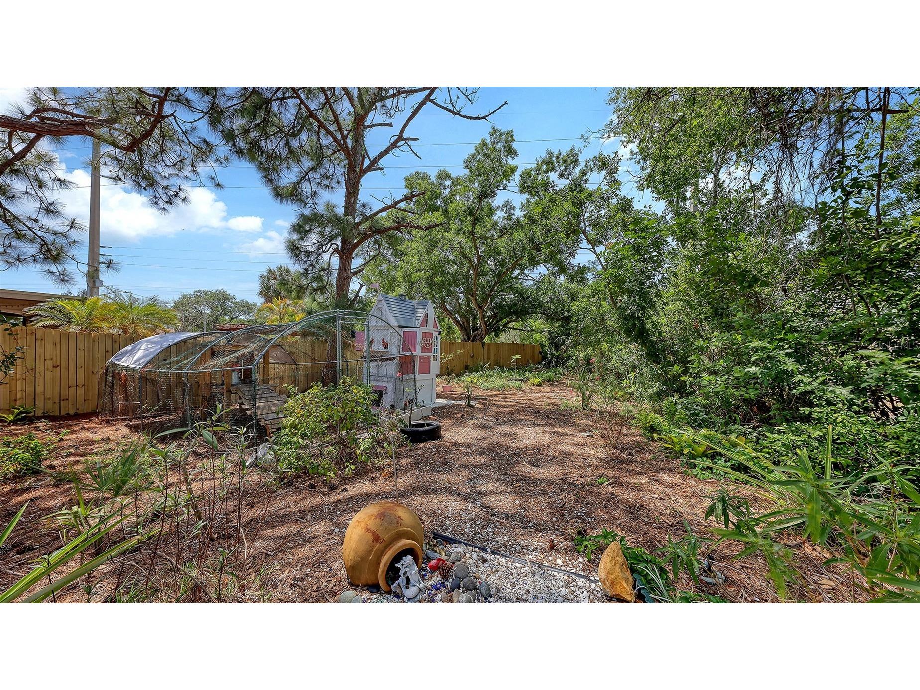 2243 Lockwood Meadows Drive Sarasota FL 34234 A4690489 image30