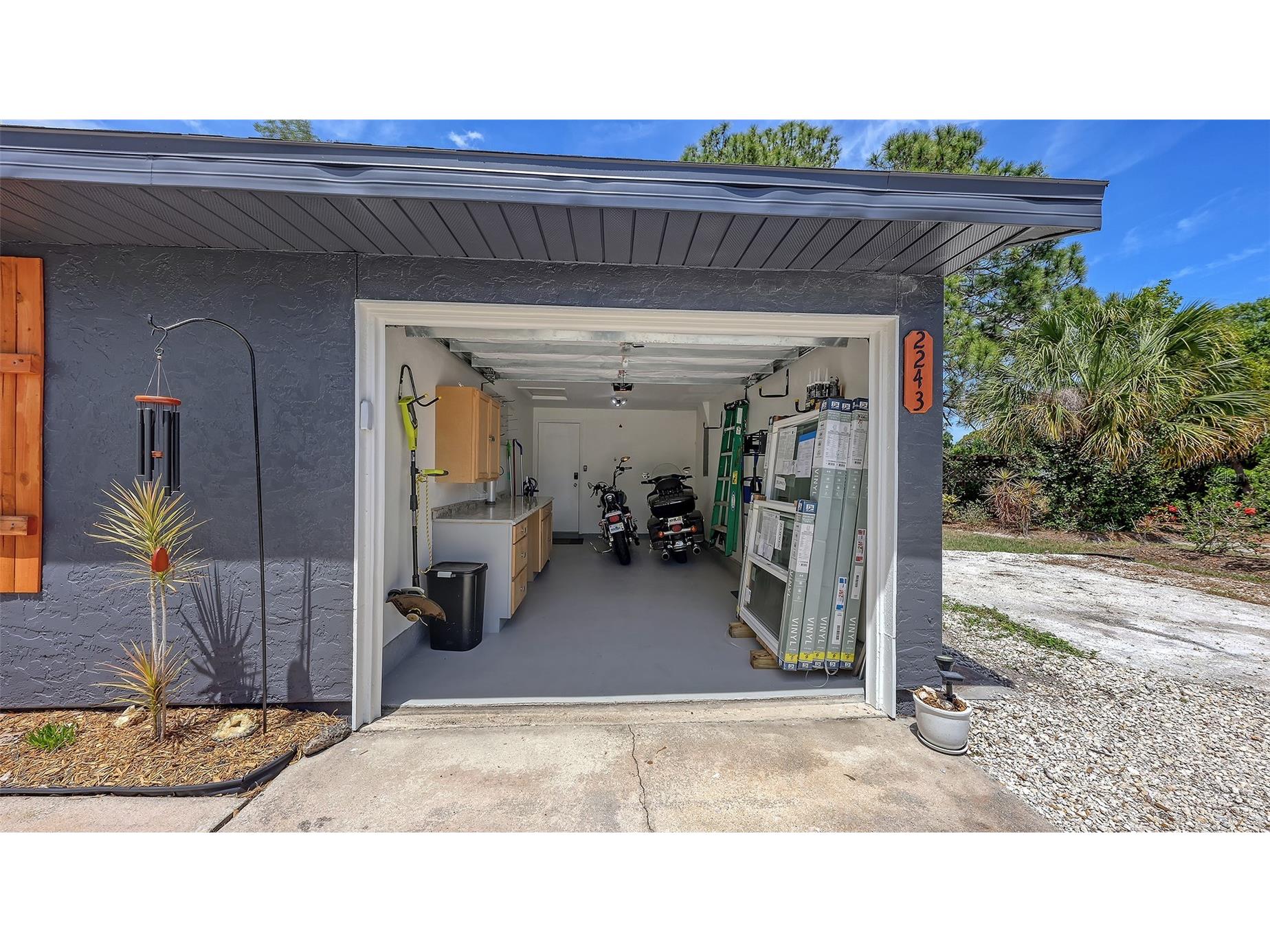 2243 Lockwood Meadows Drive Sarasota FL 34234 A4690489 image32