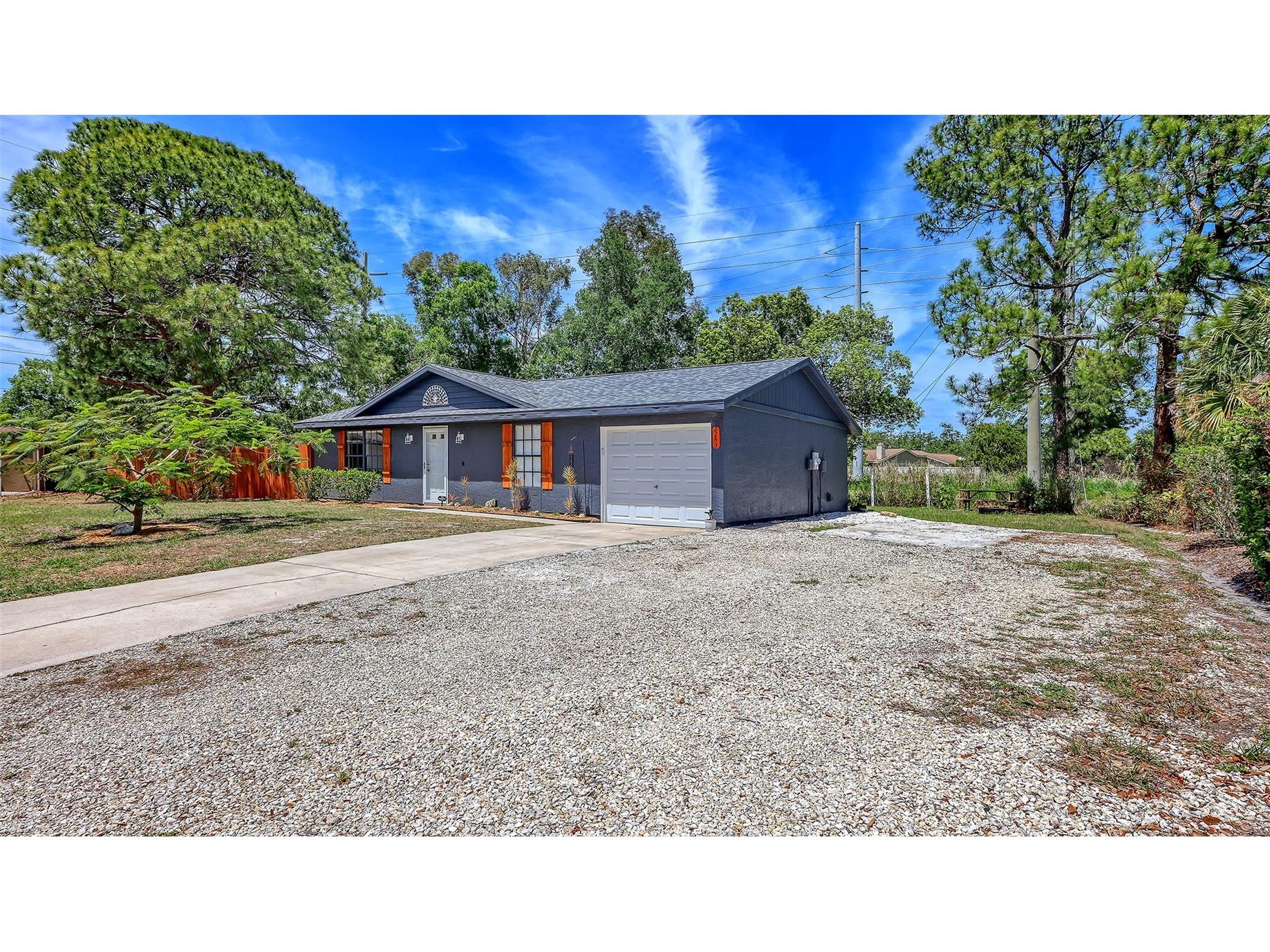 2243 Lockwood Meadows Drive Sarasota FL 34234 A4690489 image34
