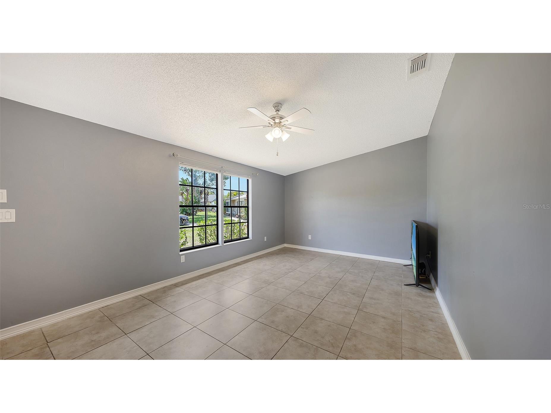2243 Lockwood Meadows Drive Sarasota FL 34234 A4690489 image4