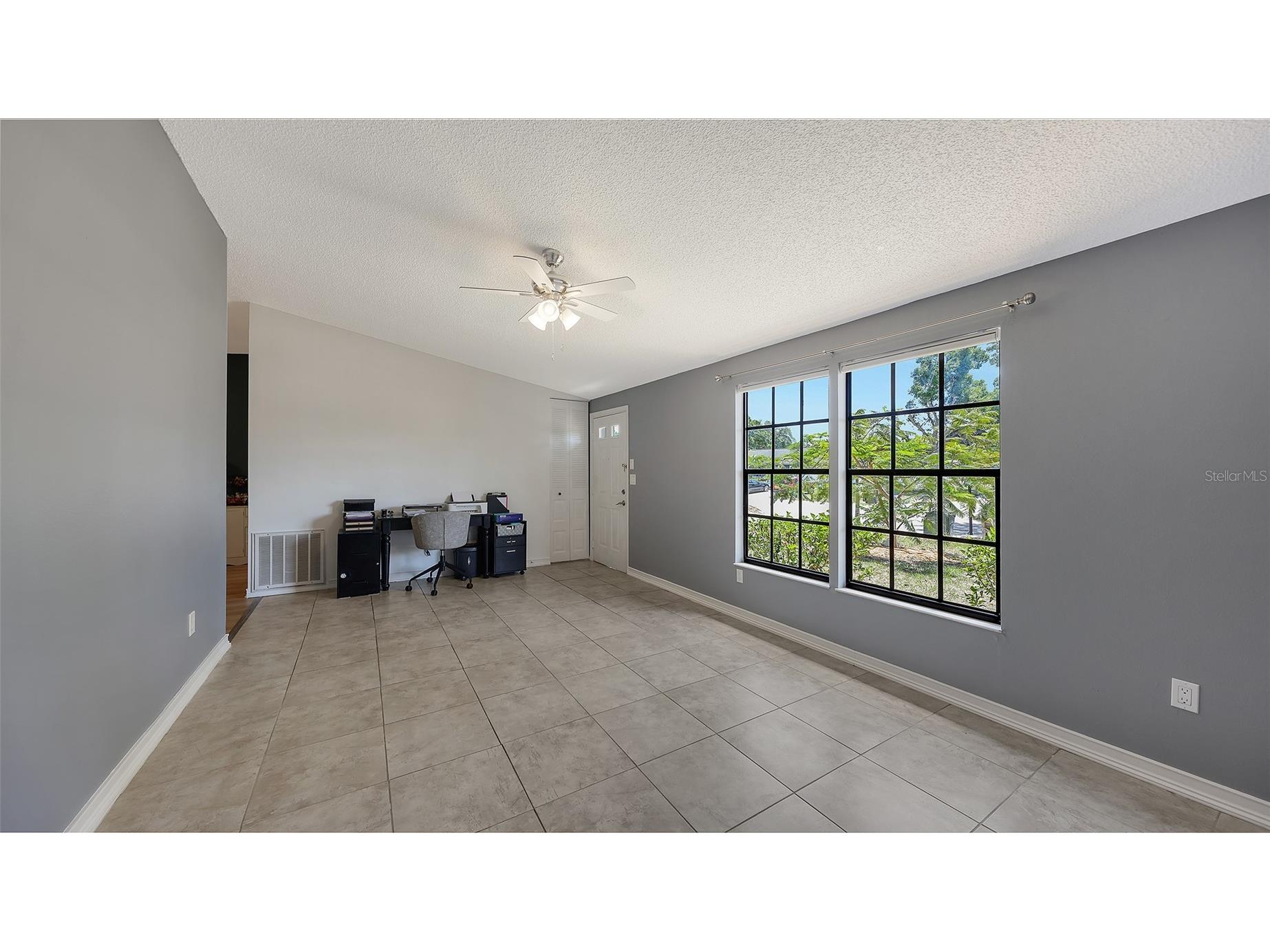 2243 Lockwood Meadows Drive Sarasota FL 34234 A4690489 image5