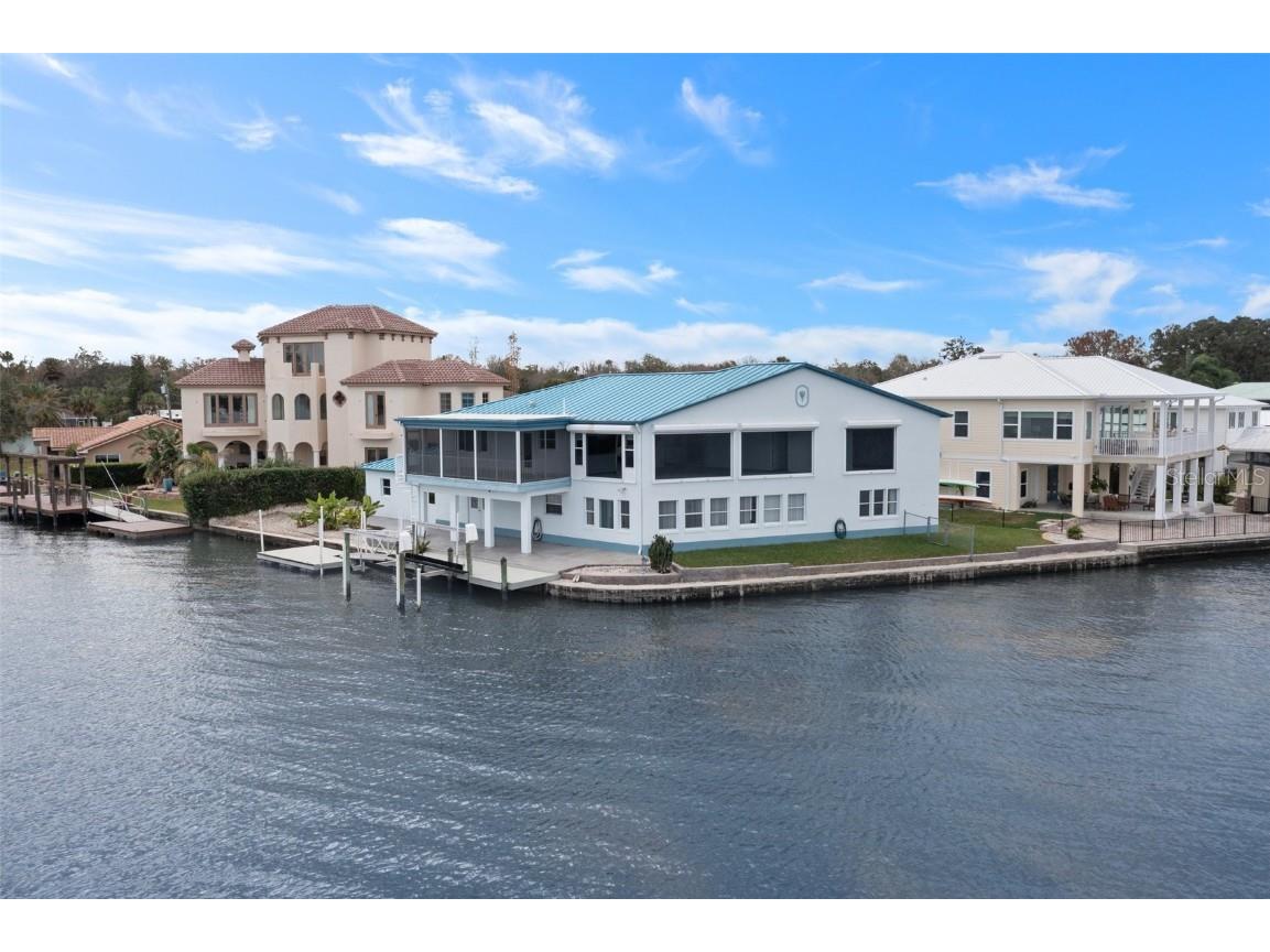 2243 N Kings Cove Point Crystal River FL 34429 - CRYSAL RIVER GC517737 image1