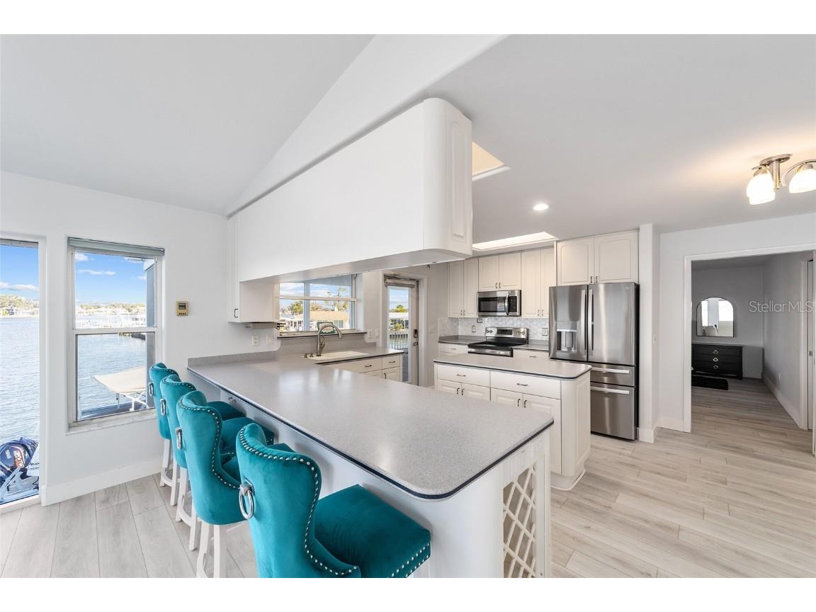 2243 N Kings Cove Point Crystal River FL 34429 - CRYSAL RIVER OM697332 image31