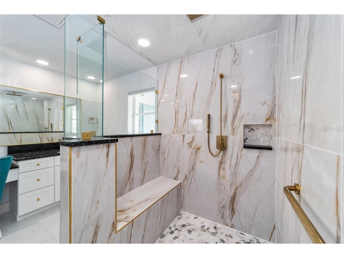 2243 N Kings Cove Point Crystal River FL 34429 - CRYSAL RIVER OM697332 image7