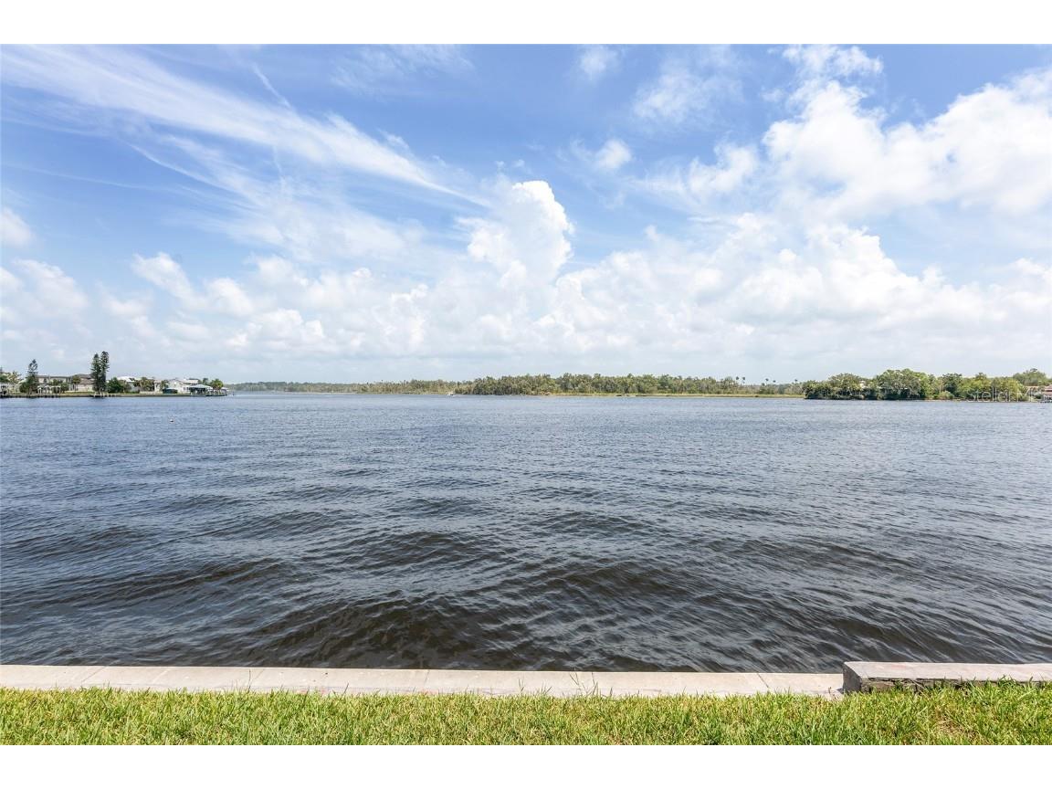 2243 N Kings Cove Point Crystal River FL 34429 - CRYSAL RIVER OM697332 image71