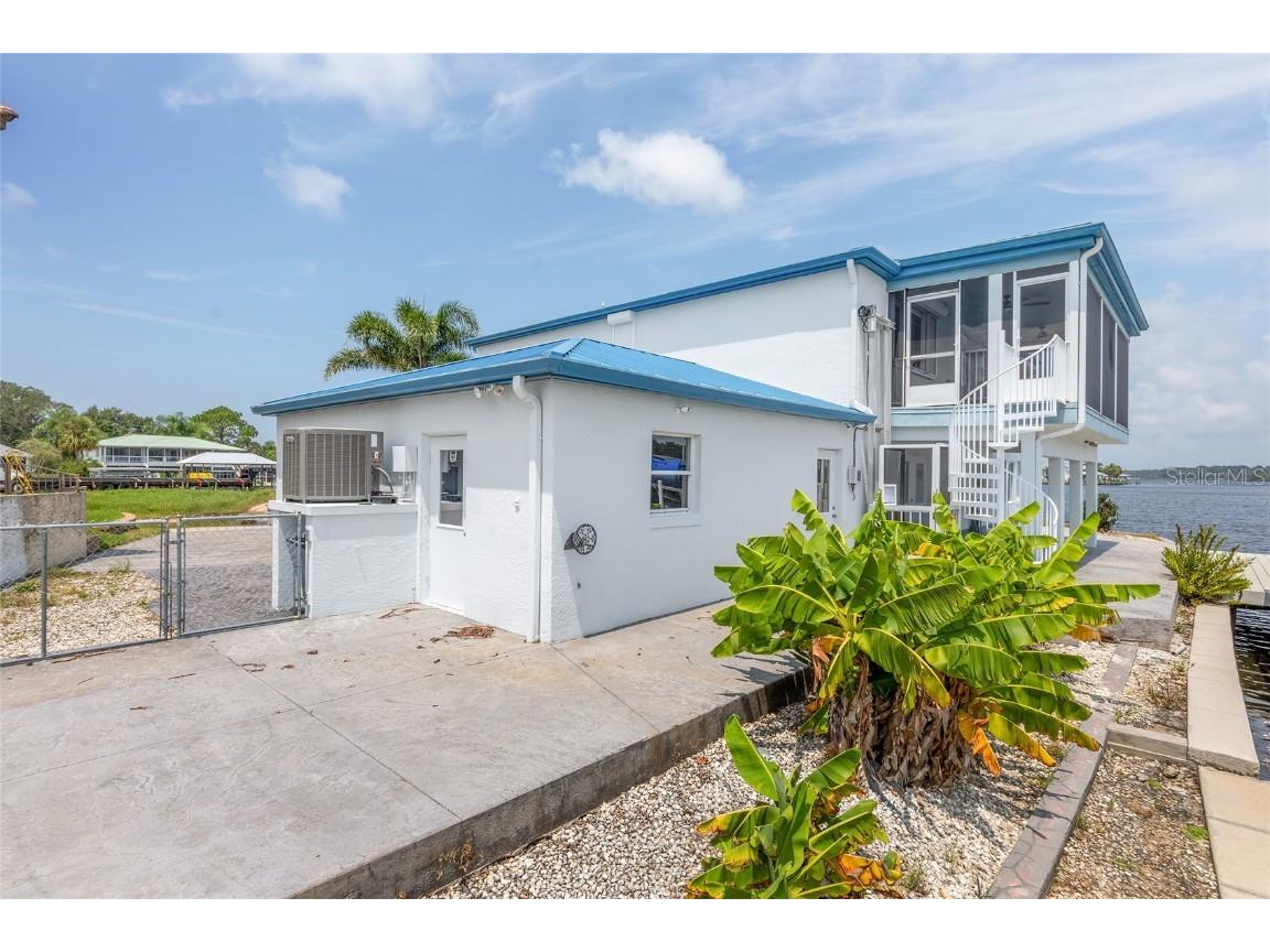 2243 N Kings Cove Point Crystal River FL 34429 - CRYSAL RIVER OM697332 image74