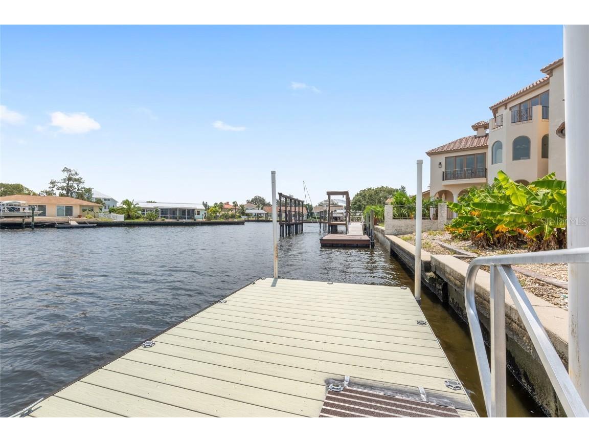 2243 N Kings Cove Point Crystal River FL 34429 - CRYSAL RIVER OM697332 image75