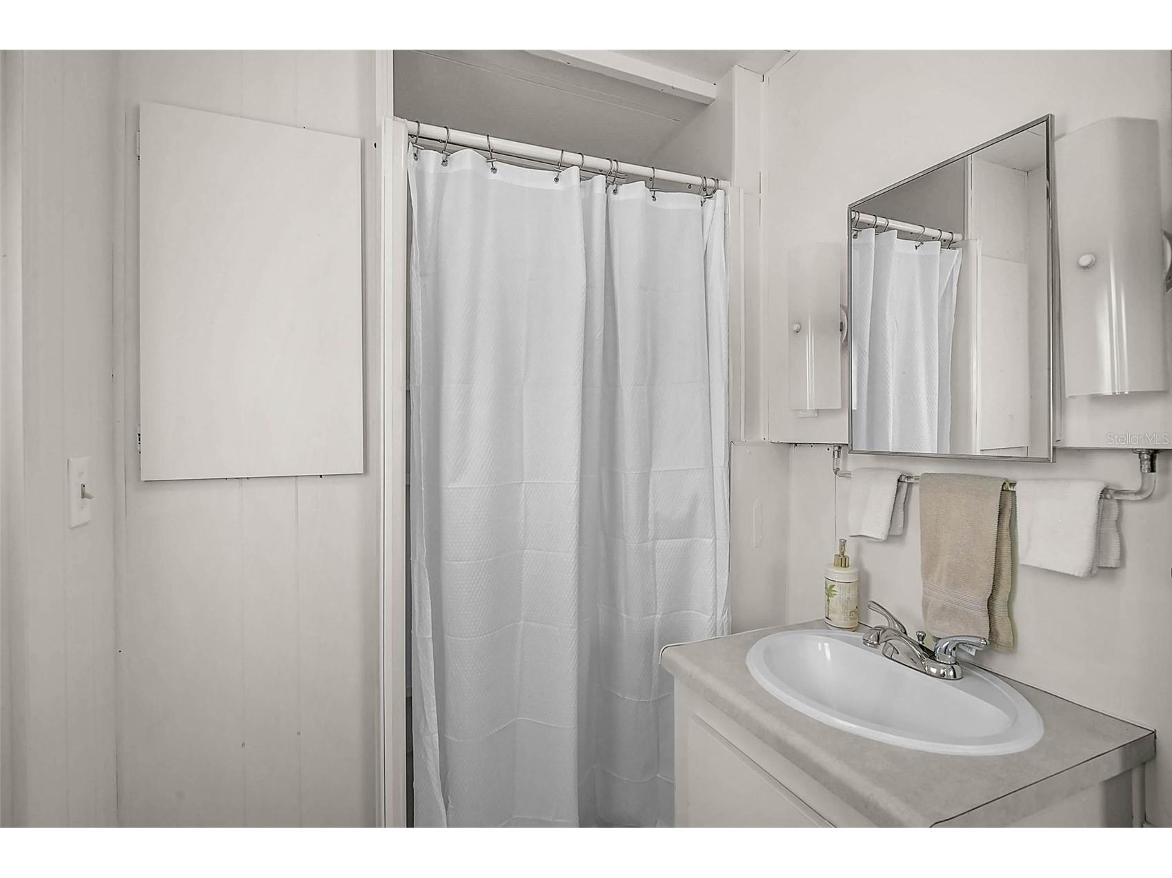 2243 Palazza Drive Sarasota FL 34238 A4659941 image16