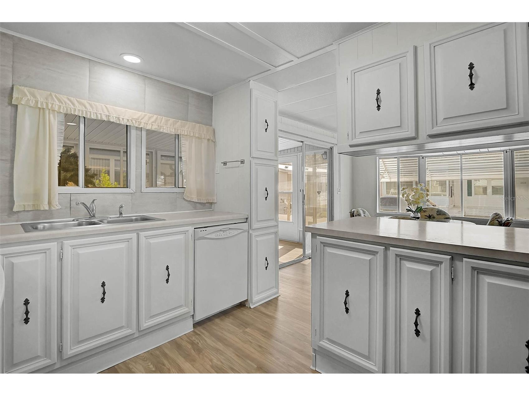 2243 Palazza Drive Sarasota FL 34238 A4659941 image9