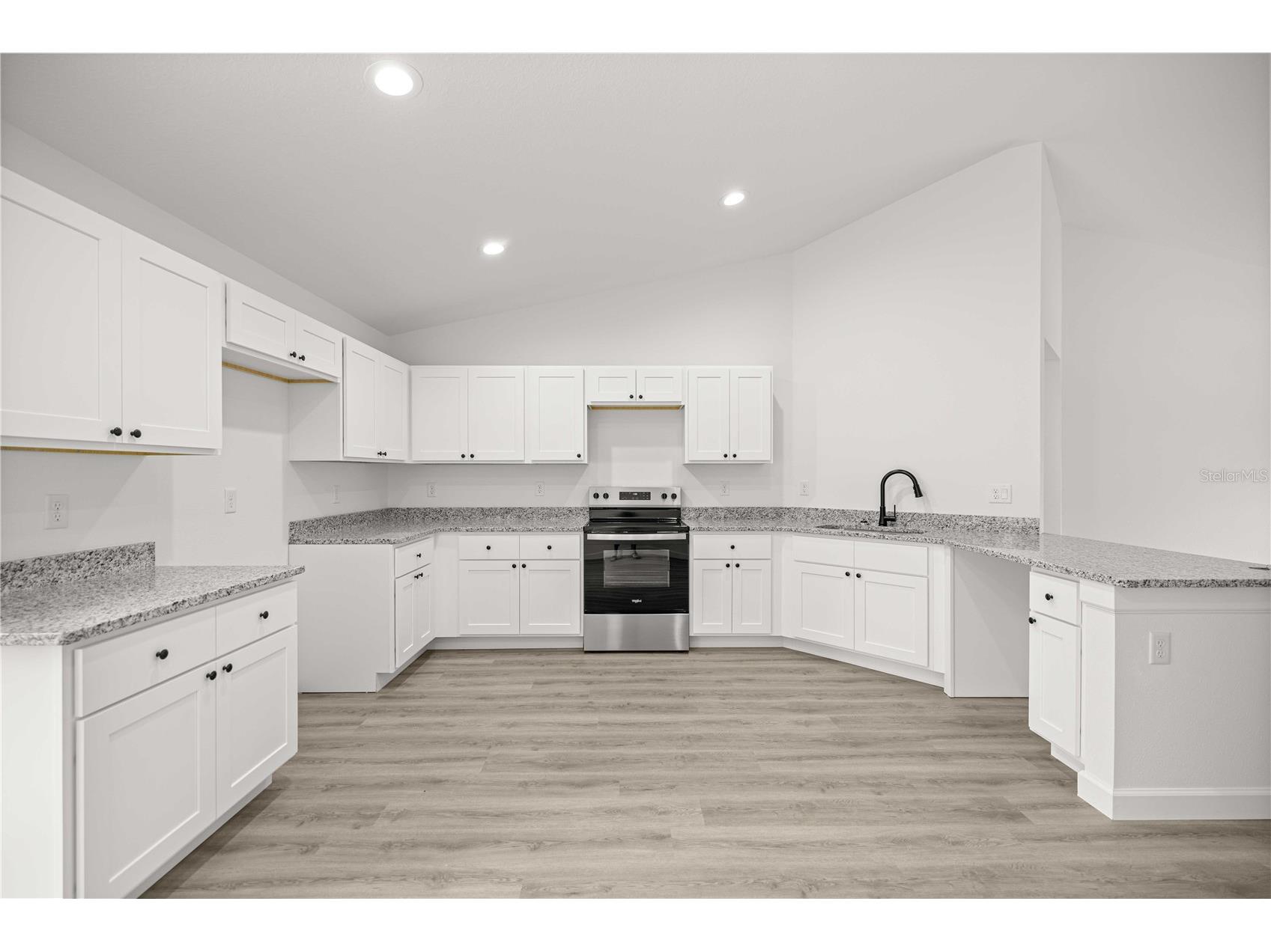 22433 SW Rainbow Lakes Boulevard Dunnellon FL 34431 OM724211 image10