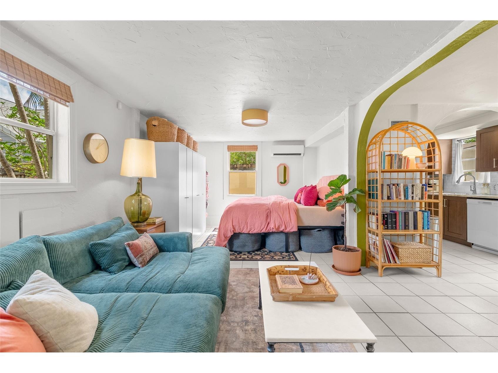 2244 8th Avenue N Saint Petersburg FL 33713 TB8495303 image5