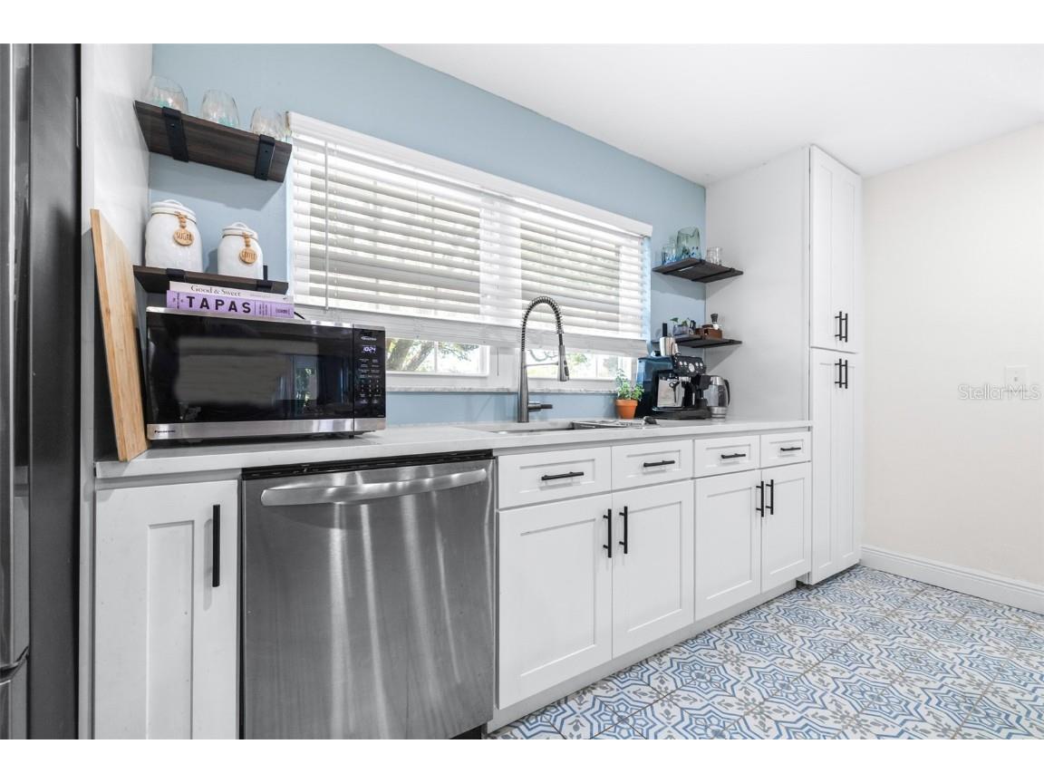 2244 Glenmoor Road N Clearwater FL 33764 TB8439889 image12