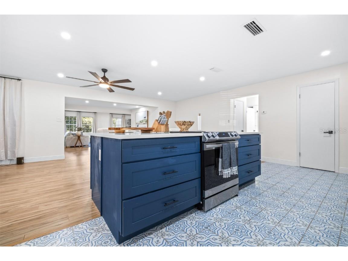 2244 Glenmoor Road N Clearwater FL 33764 TB8439889 image13