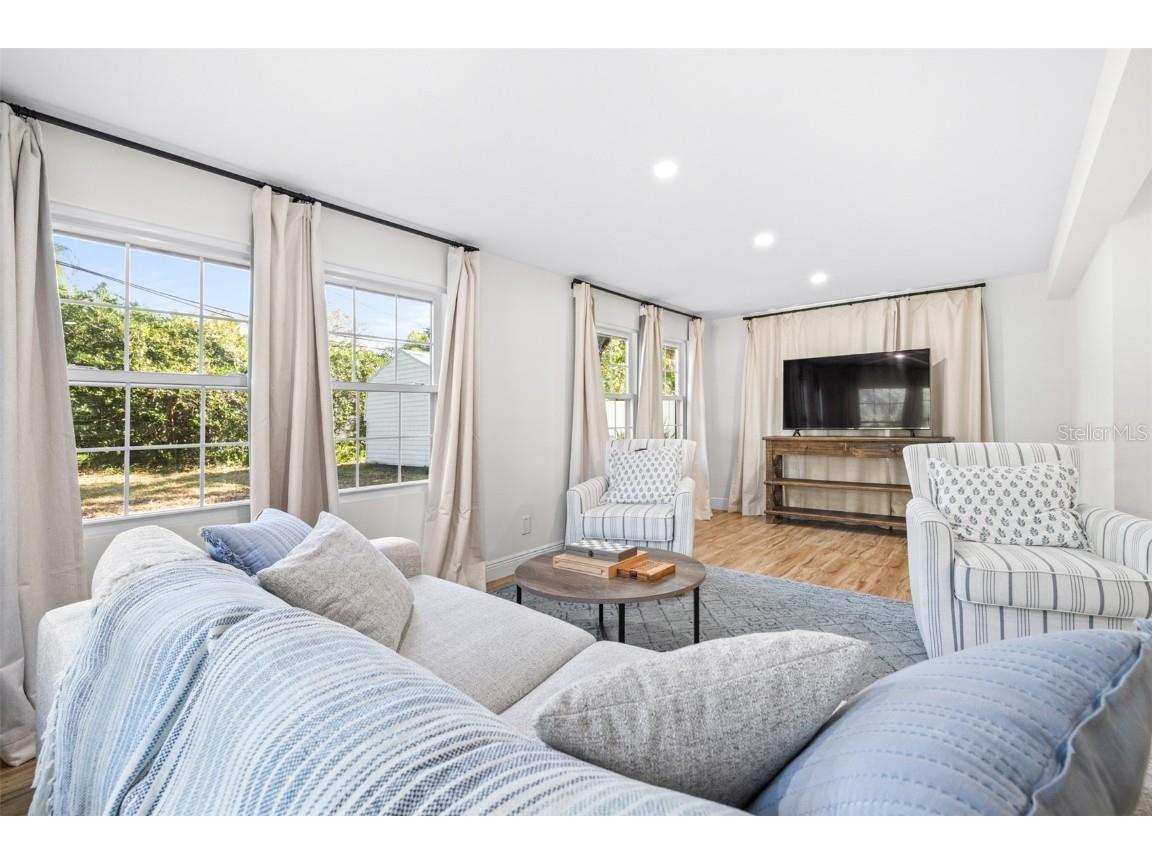 2244 Glenmoor Road N Clearwater FL 33764 TB8439889 image18