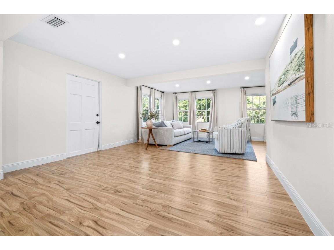 2244 Glenmoor Road N Clearwater FL 33764 TB8439889 image21