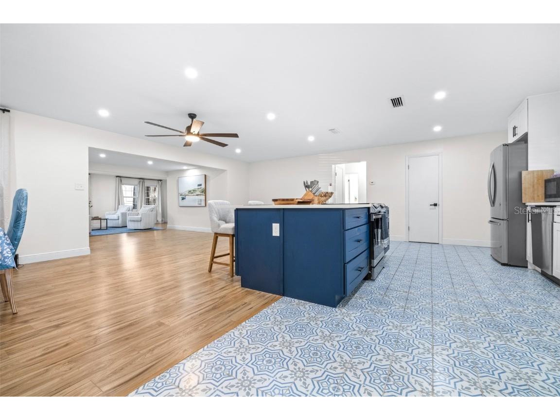 2244 Glenmoor Road N Clearwater FL 33764 TB8439889 image8