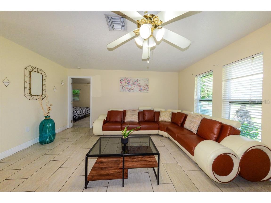 22442 Vale Avenue Punta Gorda FL 33980 TB8398672 image4