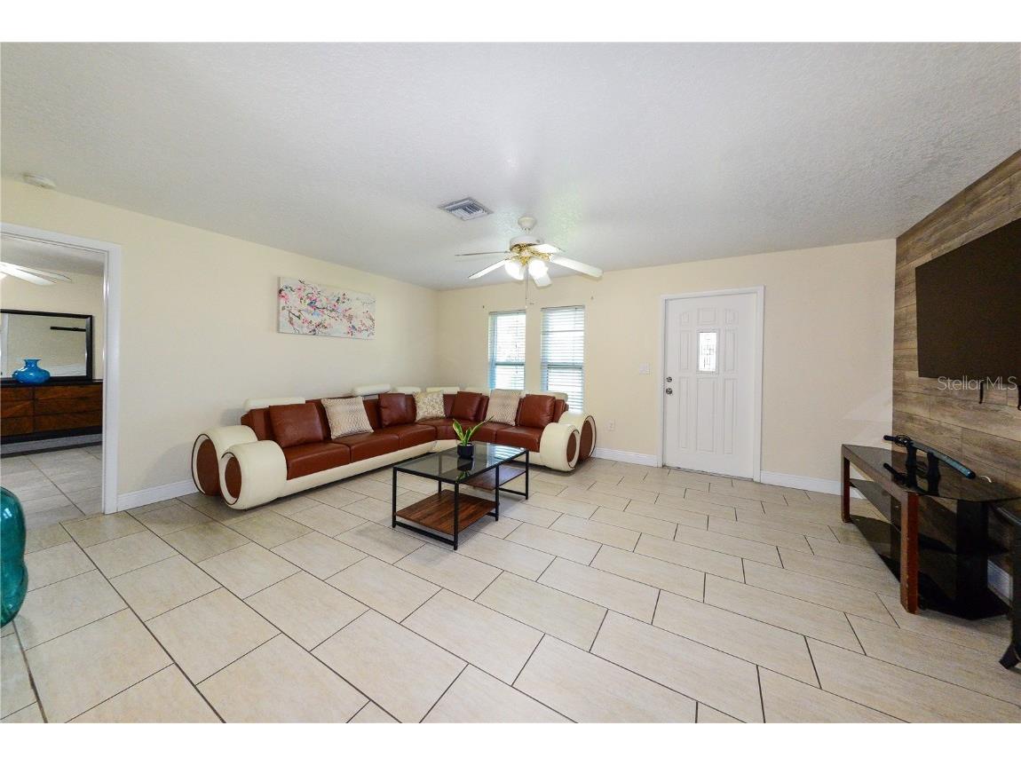 22442 Vale Avenue Punta Gorda FL 33980 TB8398672 image5