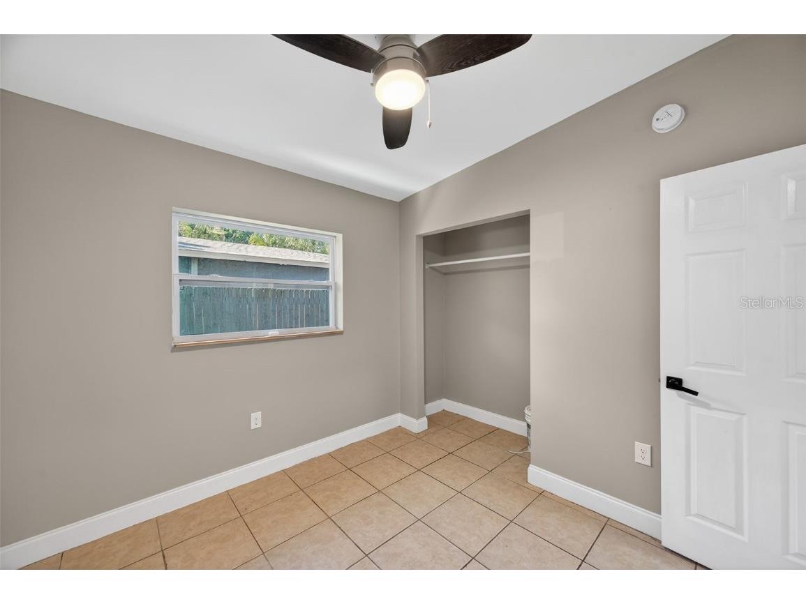 2245 17th Avenue S Saint Petersburg FL 33712 TB8427845 image17