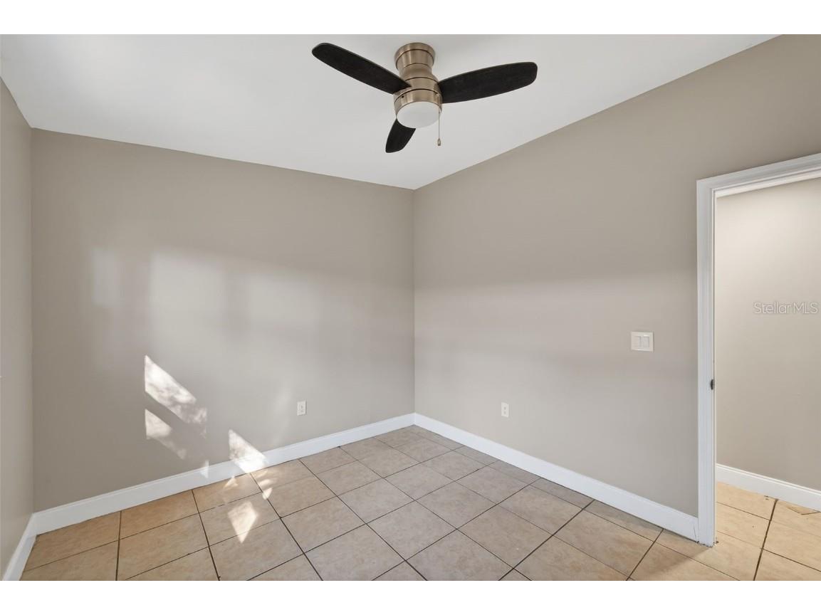 2245 17th Avenue S Saint Petersburg FL 33712 TB8427845 image21