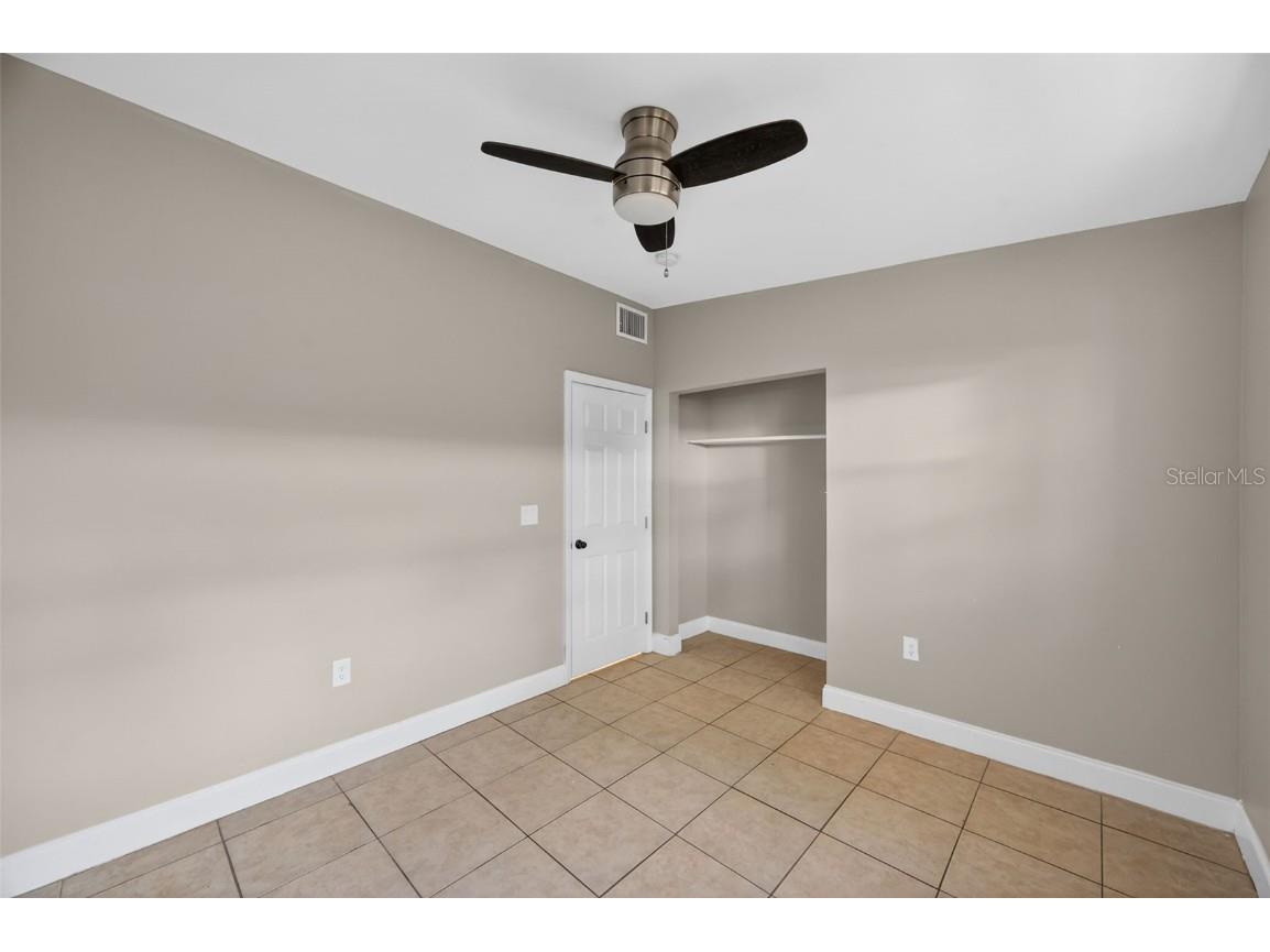 2245 17th Avenue S Saint Petersburg FL 33712 TB8427845 image22