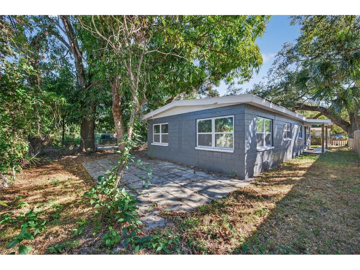 2245 17th Avenue S Saint Petersburg FL 33712 TB8427845 image38