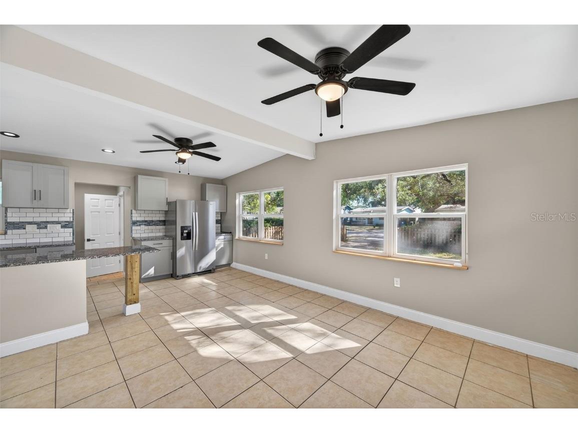 2245 17th Avenue S Saint Petersburg FL 33712 TB8427845 image5