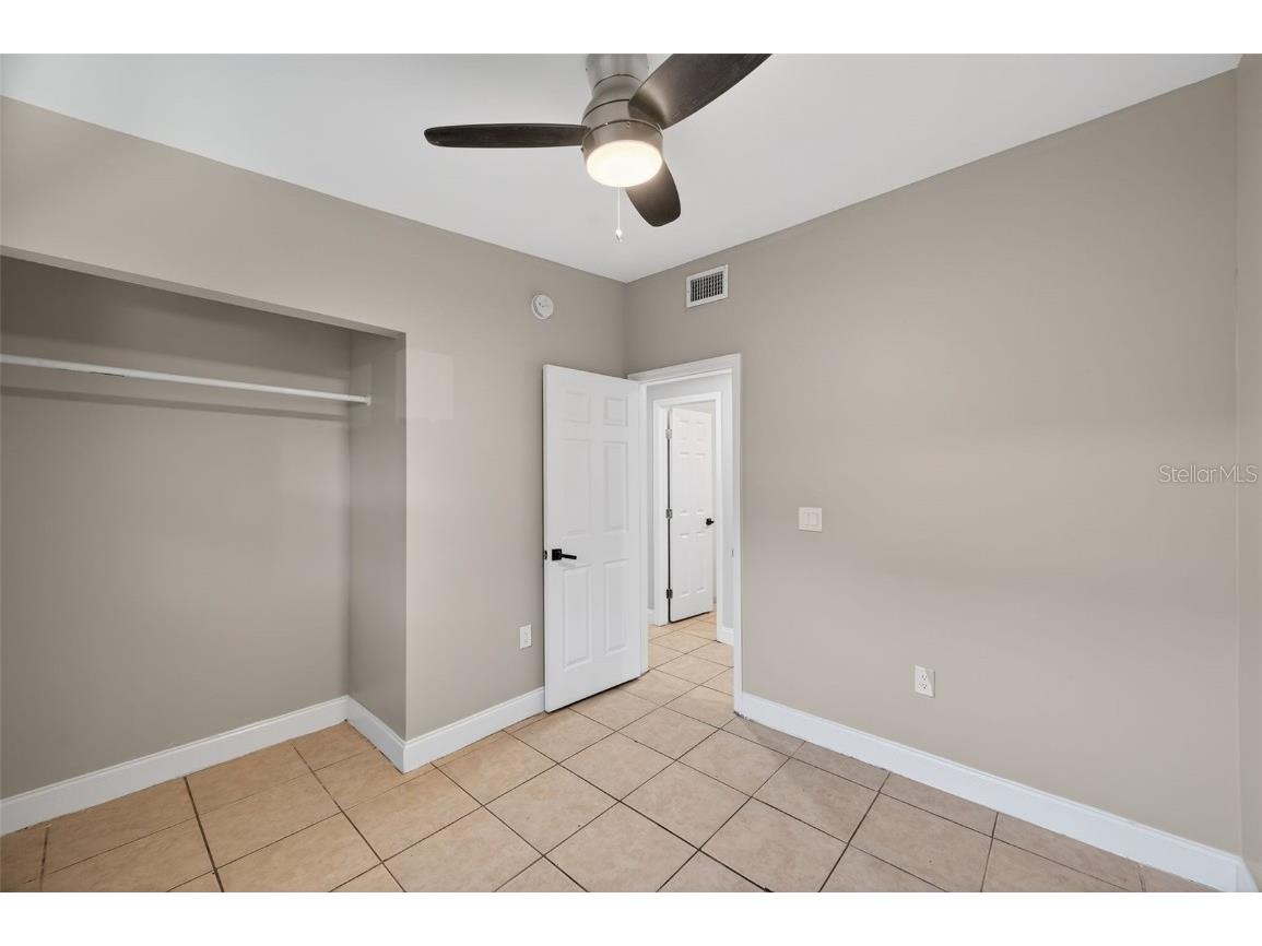 2245 17th Avenue S Saint Petersburg FL 33712 TB8427925 image18