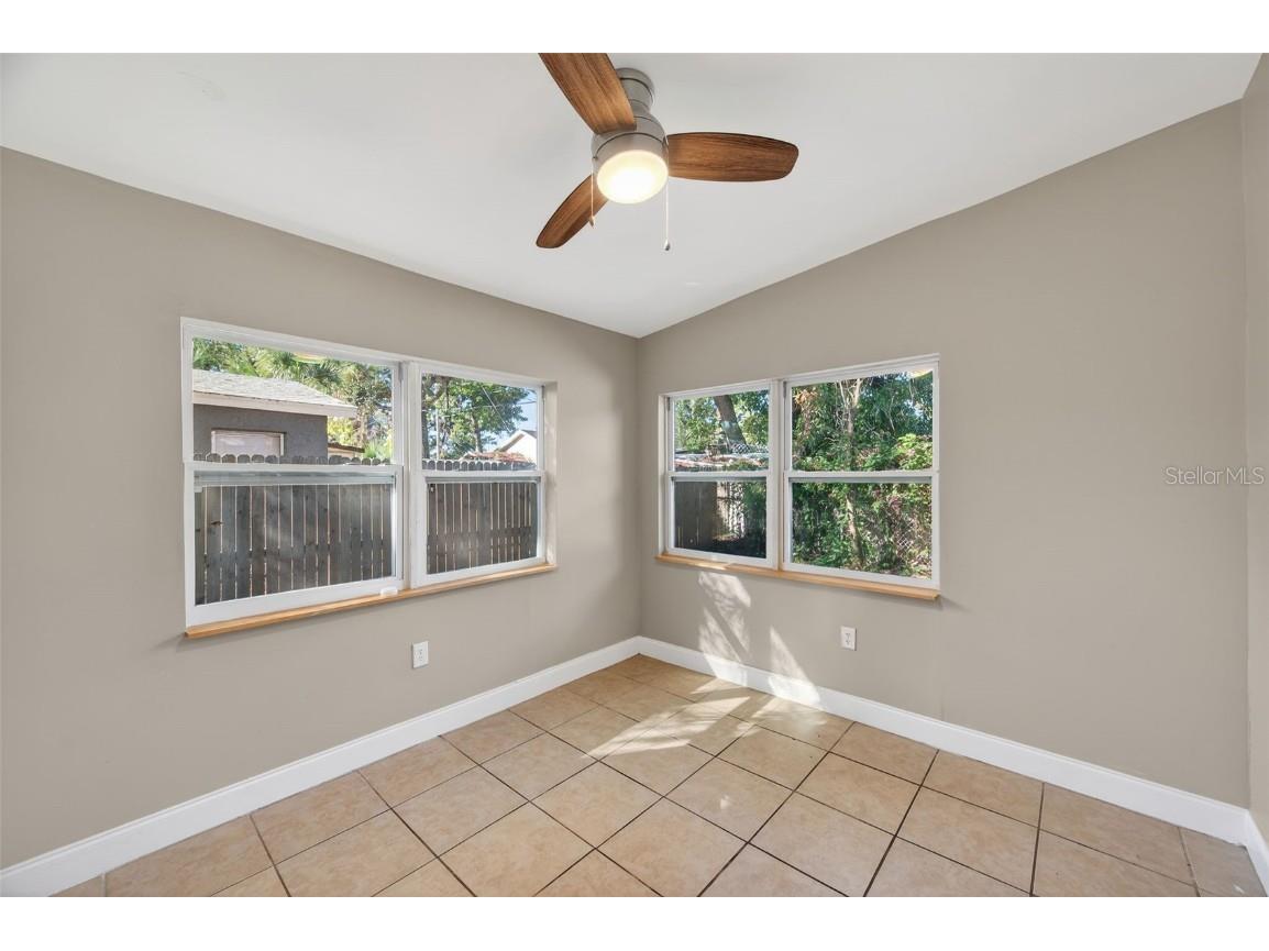 2245 17th Avenue S Saint Petersburg FL 33712 TB8427925 image32