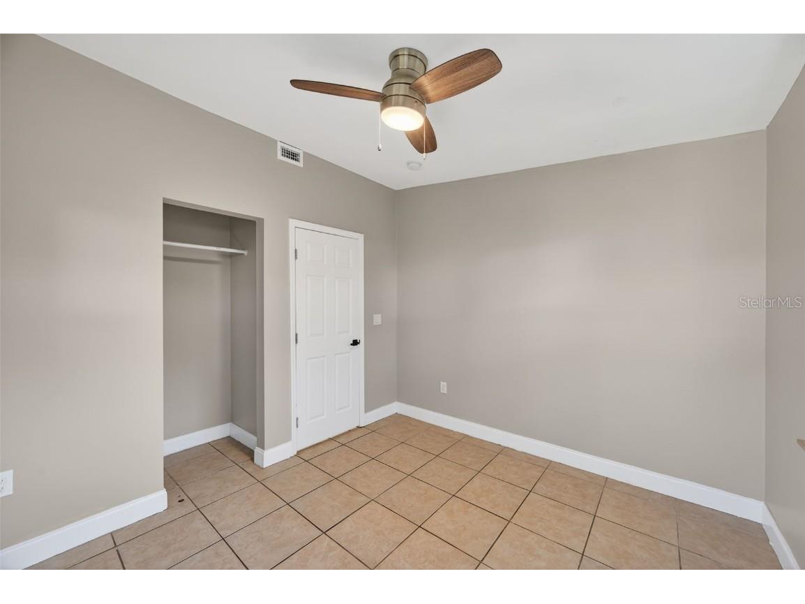 2245 17th Avenue S Saint Petersburg FL 33712 TB8427925 image34