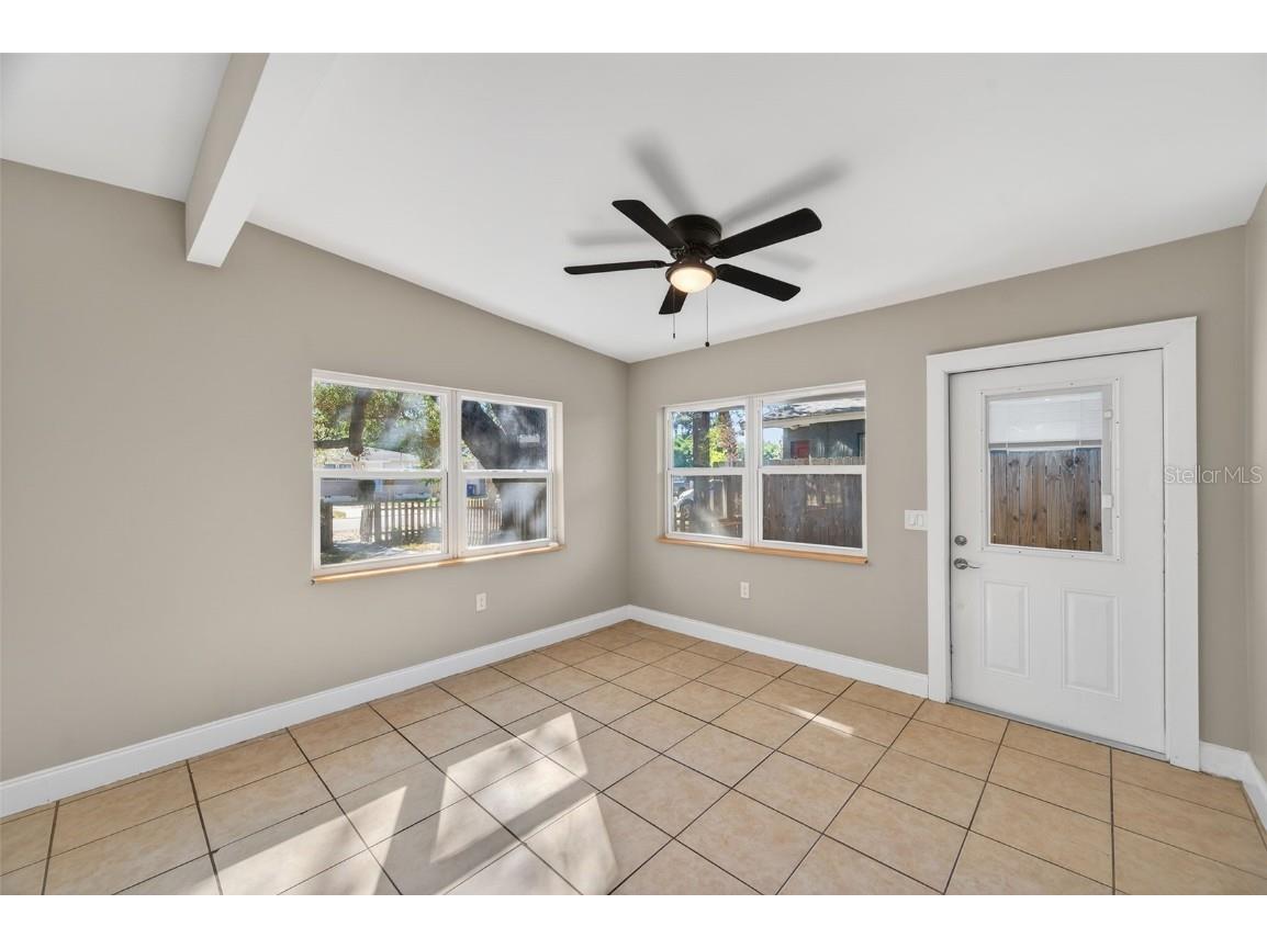 2245 17th Avenue S Saint Petersburg FL 33712 TB8427925 image6