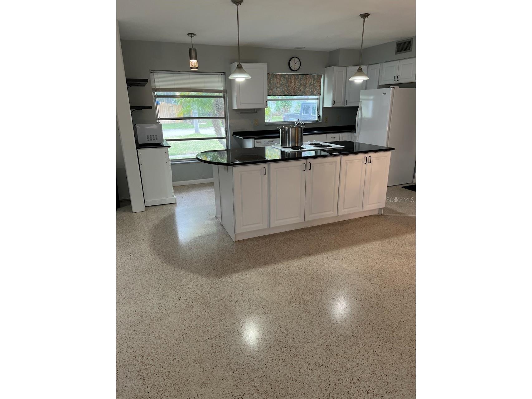 2245 Cedar Drive Dunedin FL 34698 TB8523933 image11