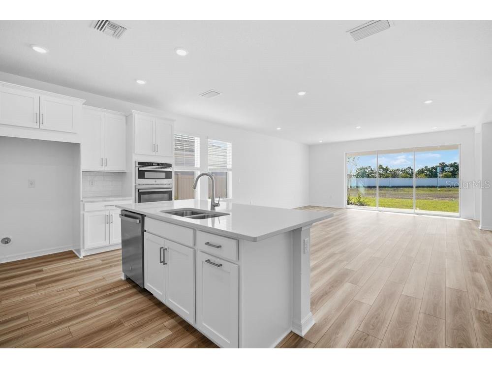 2245 Cypress Creek Street Auburndale FL 33823 TB8436371 image3