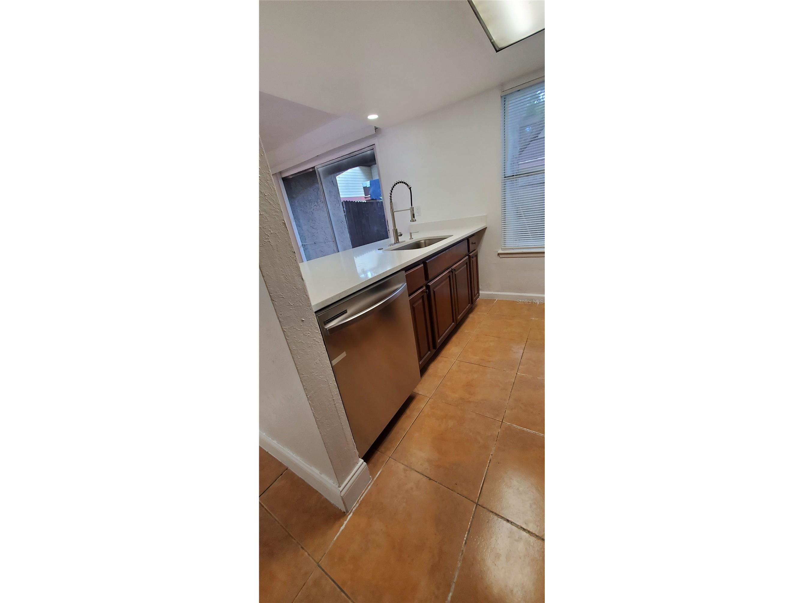 2245 Lyme Bay Dr Unit 1103 Orlando FL 32839 O6404987 image2