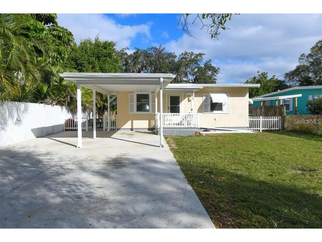 2245 Novus Street Sarasota FL 34237 A4590521 image1