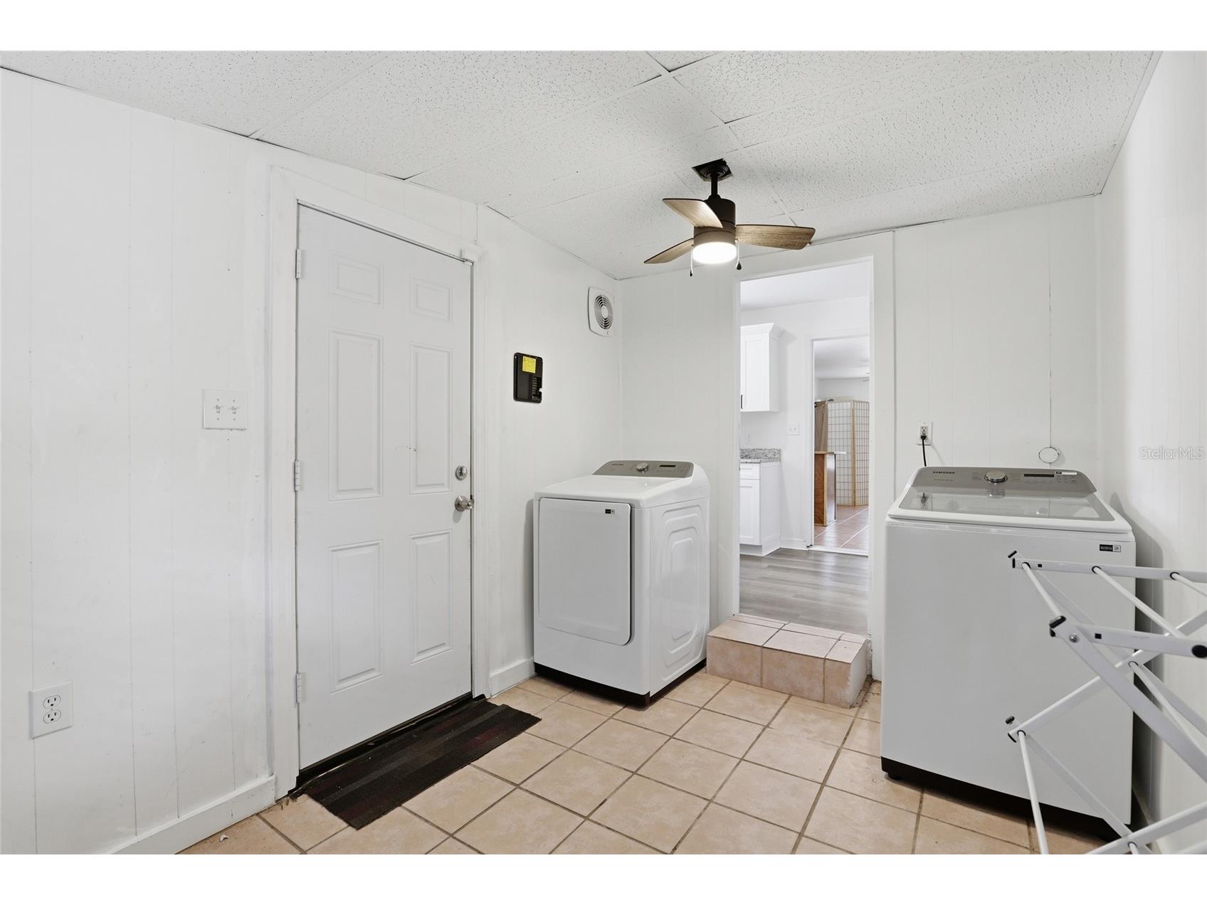 2245 NW 37th Place Gainesville FL 32605 GC539692 image33