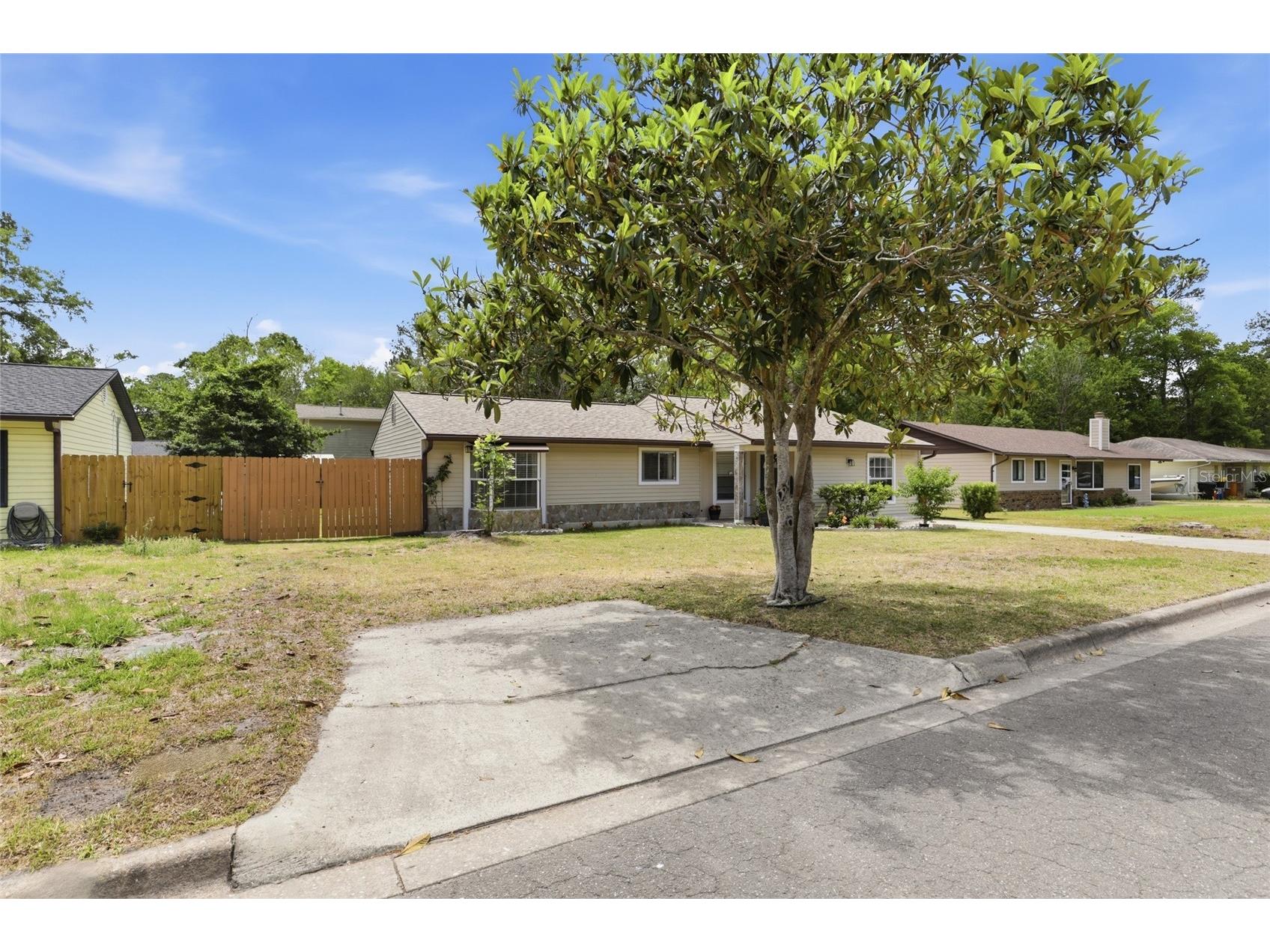 2245 NW 37th Place Gainesville FL 32605 GC539692 image55