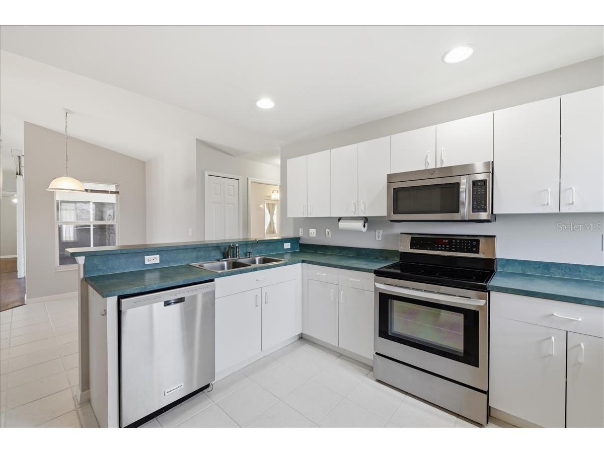 2245 SW 1st Terrace Cape Coral FL 33991 C7526293 image11
