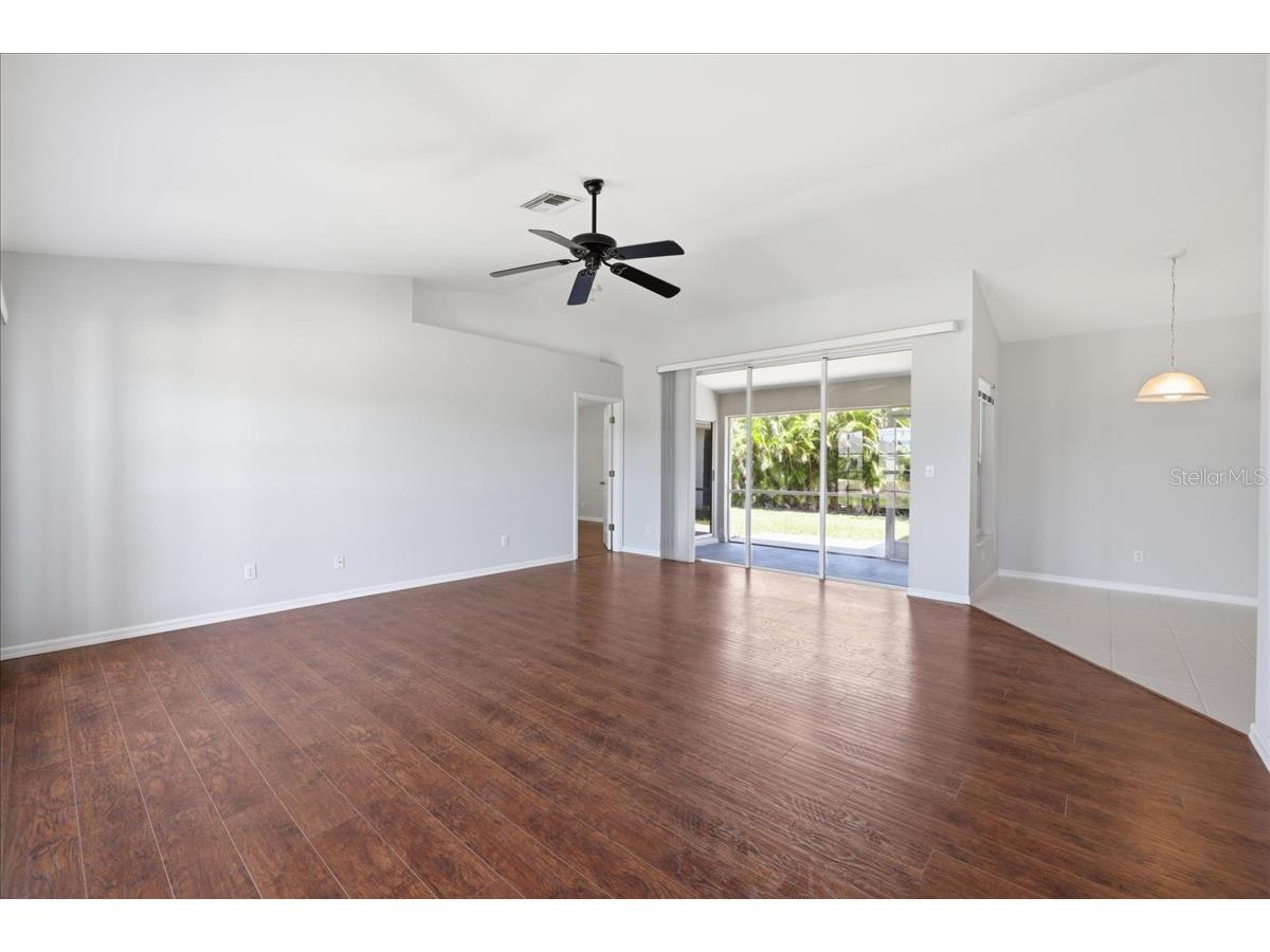 2245 SW 1st Terrace Cape Coral FL 33991 C7526293 image5