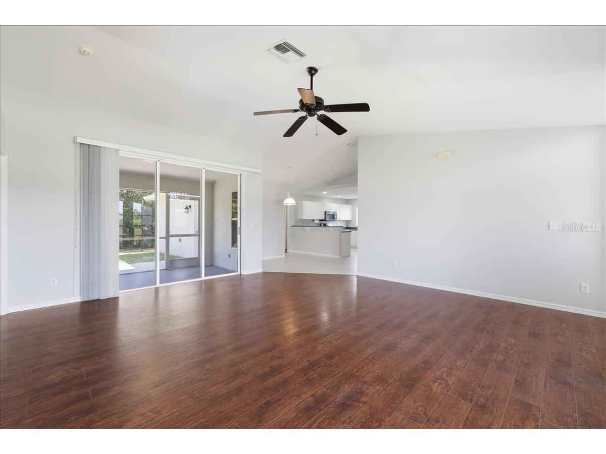 2245 SW 1st Terrace Cape Coral FL 33991 C7526293 image6