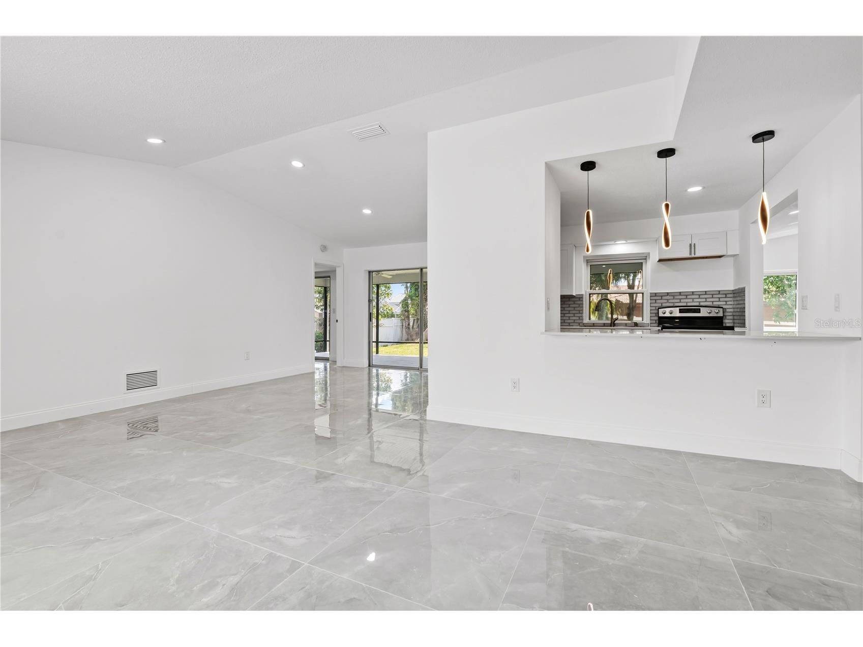 22457 Oceanside Avenue Port Charlotte FL 33952 C7515272 image10