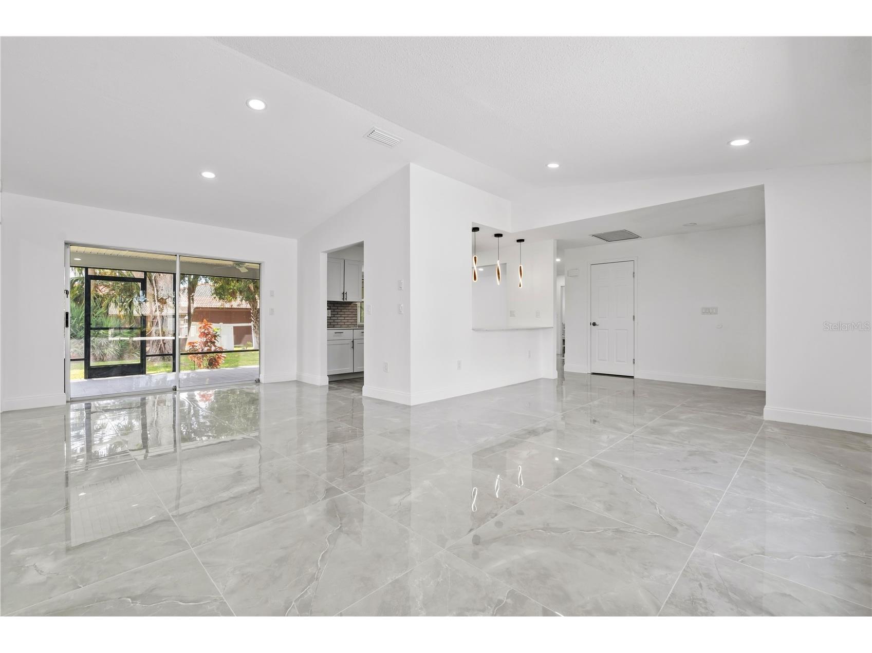 22457 Oceanside Avenue Port Charlotte FL 33952 C7515272 image16