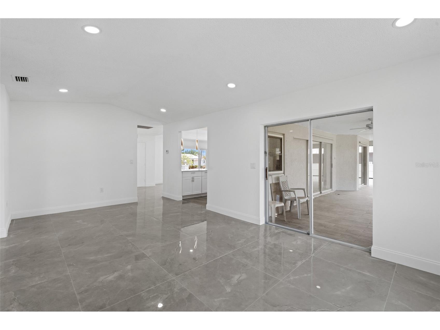 22457 Oceanside Avenue Port Charlotte FL 33952 C7515272 image17